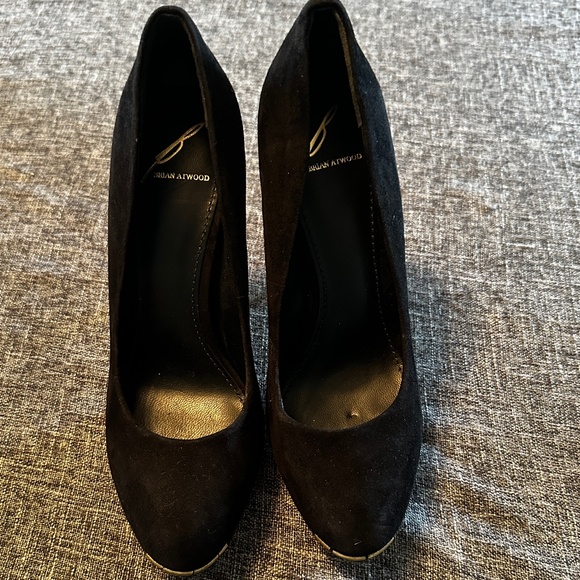 Brian Atwood Shoes - Brian Atwood Vero Cuoio Black Suede Pumps Gold 4” Heels Sz 6 1/2